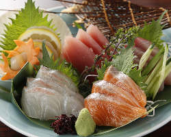 ◆旬の魚を贅沢に使用したお刺身盛り合わせも人気
