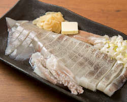 「北海網元焼」は刺身用のスルメイカを使用した贅沢な酒の肴♪