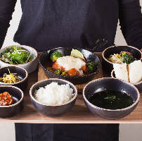 栄養バランスの良い韓国料理のランチ♪