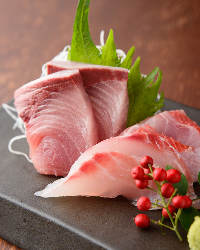 天然魚は、素材の持ち味を生かしてシンプルに。