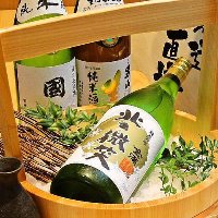 海鮮と合わせたい日本酒、九州料理と合わせたい焼酎を取り揃え。