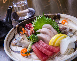 県産魚を使った料理がオススメです！