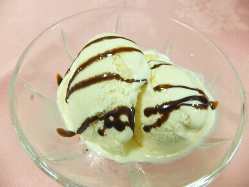 【スイーツ】 ブルーシールアイスは沖縄ならではの味わい