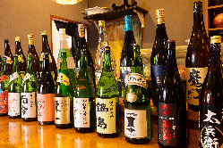 【豊富な銘酒】料理人自ら買い付けする芳醇な日本酒や焼酎多数