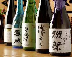 獺祭をはじめとする人気の日本酒を多数ご用意しております。