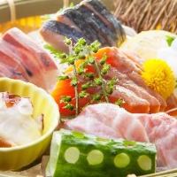 北海道直送の牡蠣を中心とした産直の鮮魚が自慢！おすすめです。
