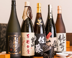 日本酒は料理に合わせて70種以上。呑みたかったお酒に巡り会う
