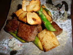松坂牛と山芋のカットステーキ