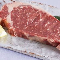 ◆葡萄牛◆ 肉汁あふれるサーロインステーキは200gの1枚もの