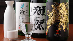 【日本酒】 希少なものから季節ものまで常時60種前後を取り揃え