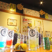 安べゑレモンサワー218円。 生ビール504円。19種類のレモンサワーをご提供。