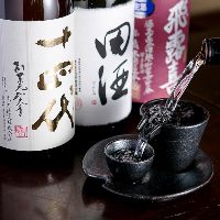 厳選日本酒に合う逸品もご提案いたしますので、スタッフまで！