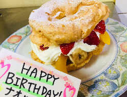 誕生日・記念日にサプライズケーキをご用意！