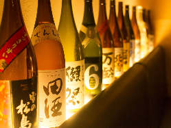 [エリア屈指!] 人気の日本酒を各種ご用意!!迷ったらスタッフまで♪