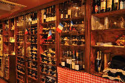 フランス産ワインを中心にボルドーやブルゴーニュワイン！