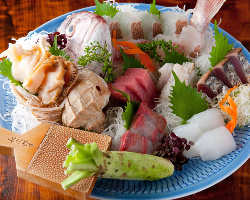 全国より選りすぐりの鮮魚をご用意。旬の美味をご堪能ください