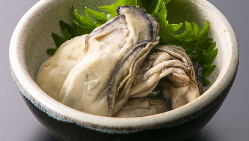 東北、石巻直送の珍味もご提供！『ブランド牡蠣潮煮』は絶品