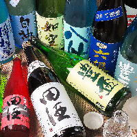 青森県産の日本酒も各種ご用意しております。