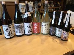 お料理に合う日本酒を様々ご用意しております。