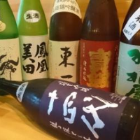 常時45種類以上の日本酒を取り扱い中