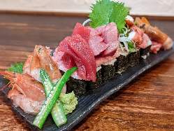 人気のお刺身のっけ寿司は2人前or3人前をご用意！