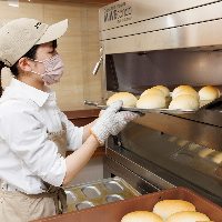 北海道産小麦と自家製天然酵母使用したコッペパン