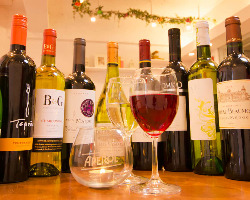 イタリア、チリ、スペイン… 各国のワインを取り揃えております