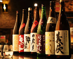 十種類以上の日本酒やこだわりの本格焼酎!!お酒を選ぶ楽しさも！