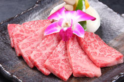 白老産黒毛和牛や平牧三元豚、北海道の特選肉もございます。