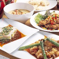 CHINESE DINING y̎ʐ^7