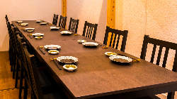 【完全個室】 寛げるテーブル個室は少人数～団体様までOK！