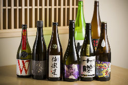 季節限定の日本酒を色々ご用意しております。