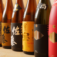全国各地より厳選仕入れする日本酒は、自慢の逸品との相性抜群！