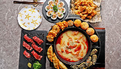 バラエティ豊かな人気韓国料理が楽しめるセットやコースをご用意