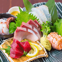 鳥取県大山産がいな鶏や旬の鮮魚など素材にこだわった絶品料理