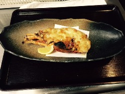 フライや天ぷらなどの揚げ物も◎素材のうま味を生かしています。