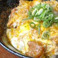 日本一に輝いた卵使用 美豊卵の親子丼