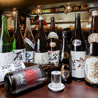 日本各地のおいしい地酒を豊富にご用意しています。