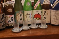 豊富な日本酒メニューに加え、完全店長好みの日本酒を用意！