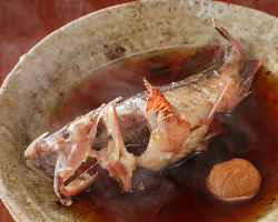 季節に応じてその日とびきり美味しい魚を特に美味しい調理法で。