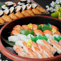 新鮮なネタを楽しめるお寿司は多彩な種類をご用意しています