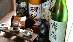 日本全国の日本酒を50種類以上ご用意しております。