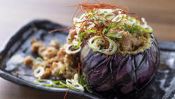 新鮮な旬の京野菜を気軽な価格で、たっぷりとご提供いたします！