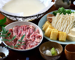 和紙なべ で愉しむ鍋料理 【一番人気】かしわの水炊き