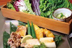 名古屋コーチンの鉄板焼きを新鮮巻き野菜【かしわスタイル】で♪