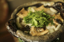 本格和食料理人が作る絶品出汁を合わせた深い味わいの「う鍋」