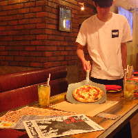 American Pizza&Craft Beer TRUNK̎ʐ^3