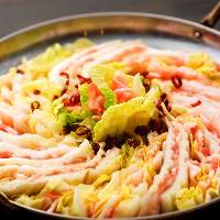 オリジナル鍋『ナベマス』です。 白菜と豚肉の相性が最高！