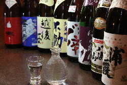 日本全国から、季節の日本酒あります。希少の酒も、、、