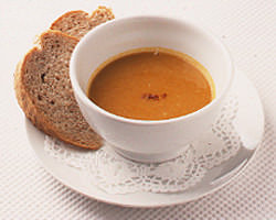 本場フランスの田舎料理・開業以来定番人気のスープドゥポワソン